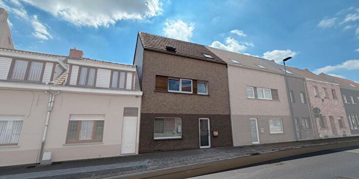 Maison 3 pièces à vendre à Deerlijksestraat, Harelbeke