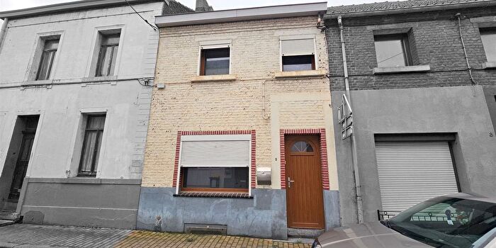 Maison 3 pièces à vendre à Elouges, Henegouwen