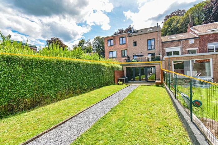 Avenue Reine Astrid, Verviers Stembert : Appartement 1 pièce à louer