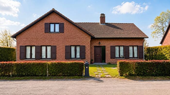Maison 12 pièces à vendre à Bastelare, Lochristi