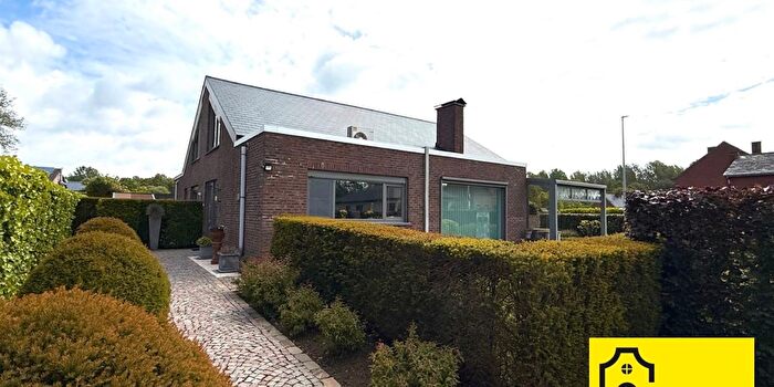 Maison à Ertsenrijkstraat, Halen, à vendre