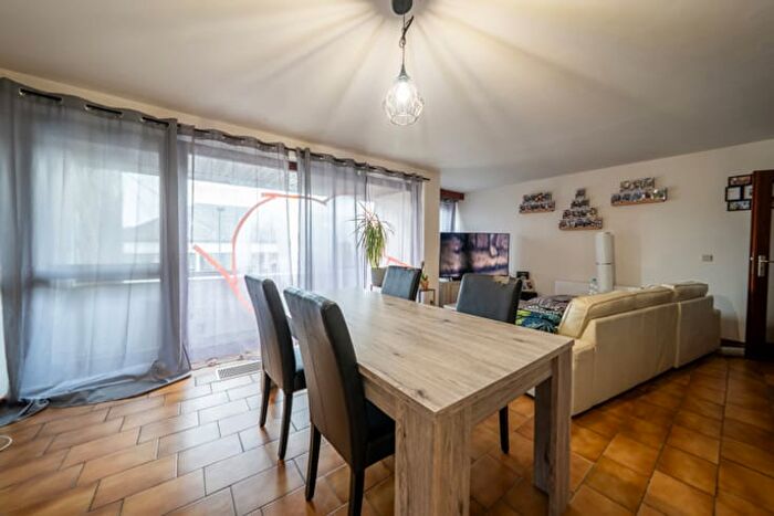 Appartement 2 pièces à vendre - Avenue de Houffalize