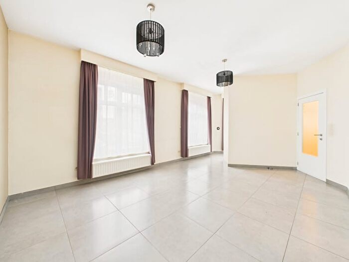 Prins Albertlaan, SINTTRUIDEN - Appartement 2 pièces à vendre