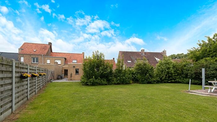 Hoogstraat, Lapscheure : Maison 11 pièces à vendre