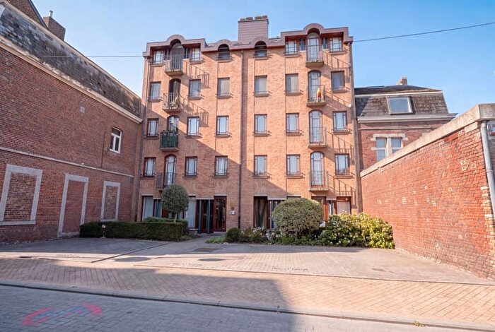 rue de la station, Andenne : Appartement 1 pièce à vendre