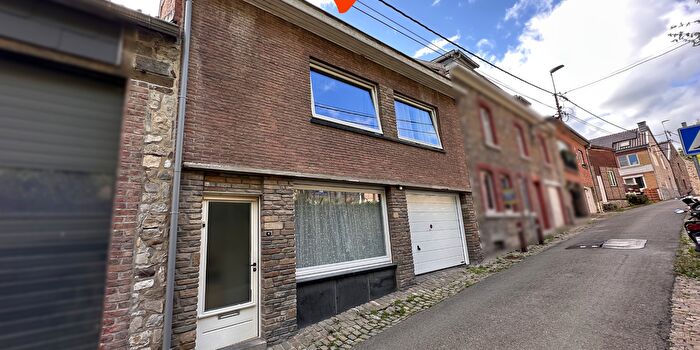 Maison 3 pièces à Rue Magrite, Sougnéremouchamps, à vendre