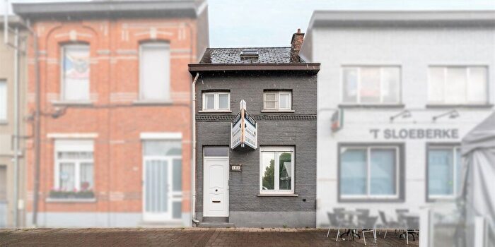 Boom, Antwerpen : Maison 3 pièces à vendre