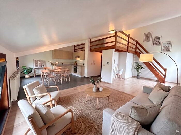 Rue Auguste Blariaux : Appartement 1 pièce à louer