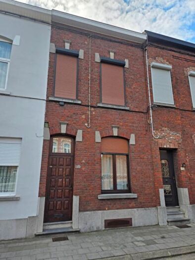 Maison 2 pièces à Rue Conreur, La Louvière, à vendre