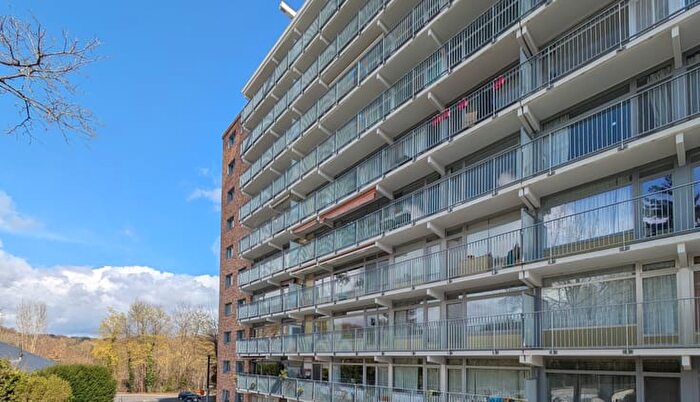 Chaussée De Bruxelles, Wavre - Appartement 2 pièces à louer