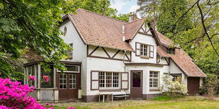 Maison 6 pièces à vendre à Douglaslaan, Kapellen