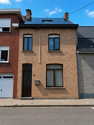 Rijmsnoerstraat, Kortrijk : Maison 1 pièce à vendre