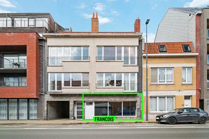 Nieuwpoortsesteenweg, Oostende - Appartement 3 pièces à vendre