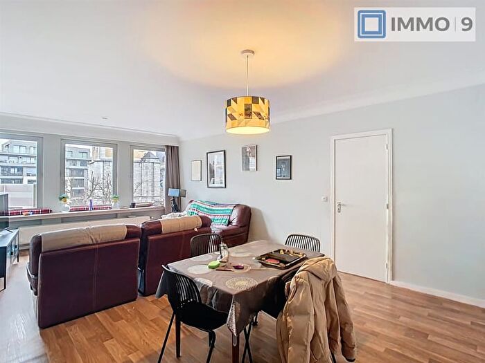 Appartement 2 pièces à Place SaintPaul, Liège, à vendre