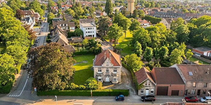 Maison 4 pièces à vendre à Roeselare, WestVlaanderen