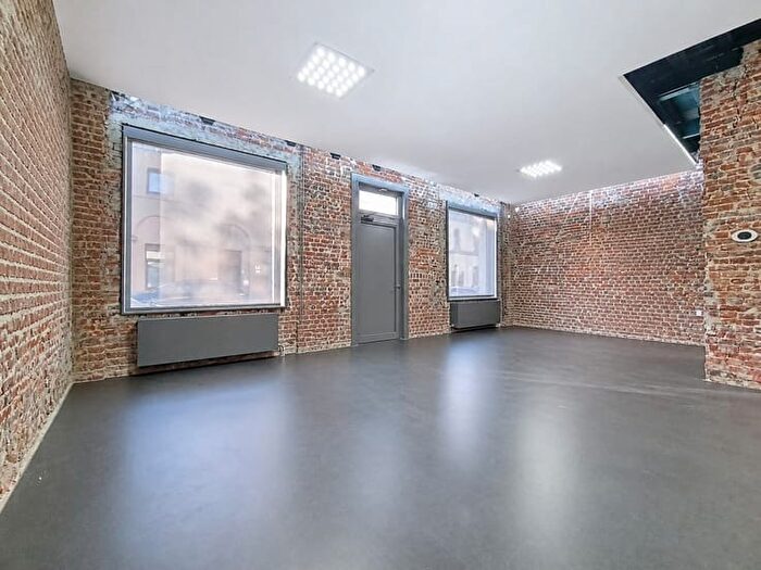 Maison 3 pièces à Henri Degorge, HORNU, à vendre