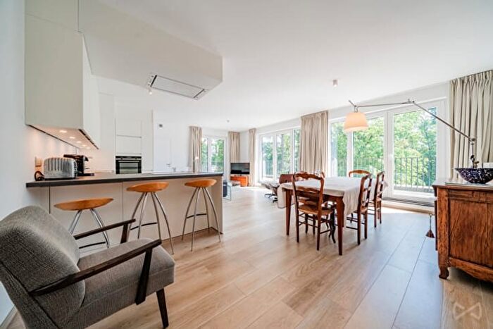 Appartement 10 pièces à Rue du Charron C, Brainel'Alleud, à vendre
