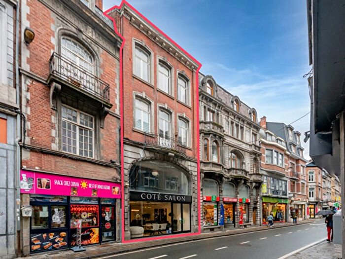 Rue Grande, Dinant : Maison 3 pièces à vendre