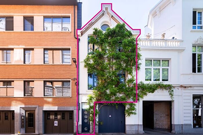 Appartement 1 pièce à Ambtmanstraat, Antwerpen, à vendre