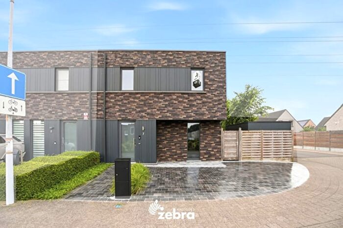 Maison 16 pièces à vendre - Odiel Defraeyestraat, Roeselare