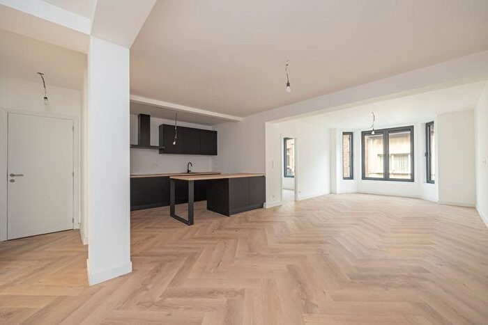 Appartement 3 pièces à Doelhofstraat, Antwerpen, à vendre