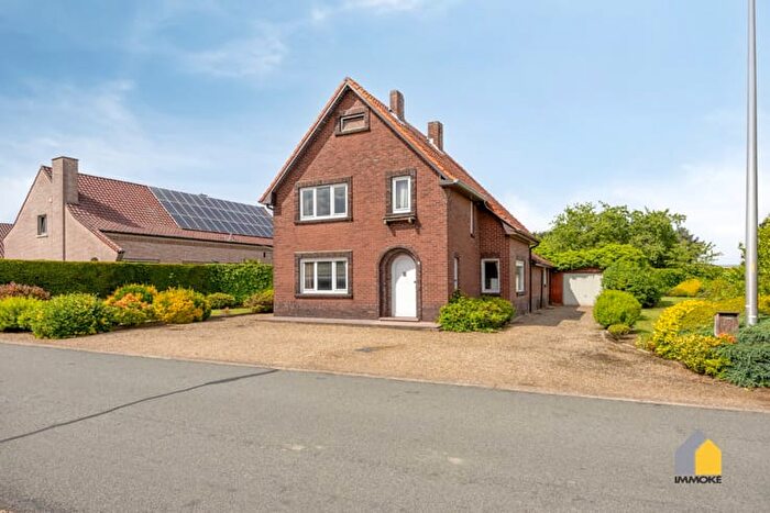 Waterlozeweg, Maaseik : Maison 1 pièce à vendre