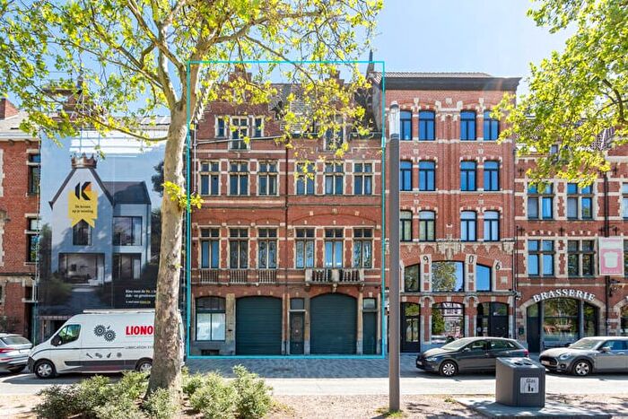 Maison 10 pièces à Vlaamsekaai, Antwerpen, à vendre