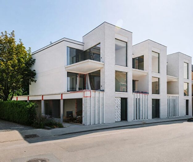 Dorpstraat, Zwijnaarde : Appartement 4 pièces à vendre