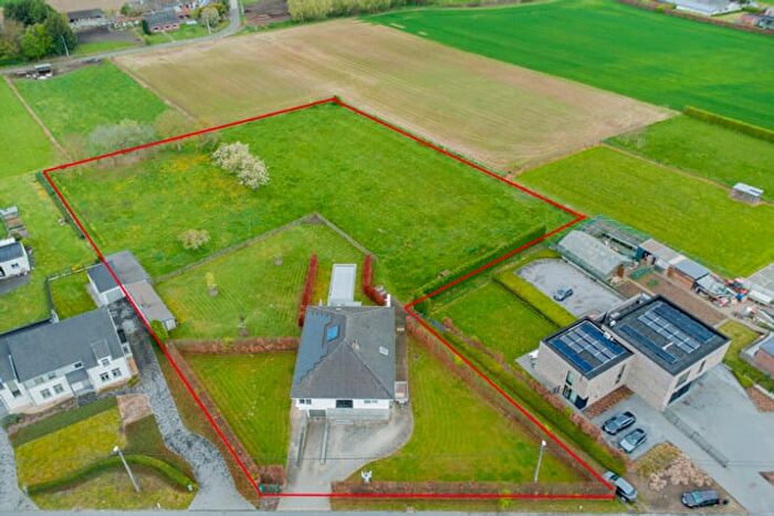 Maison 4 pièces à vendre à Tiensesteenweg, Glabbeek