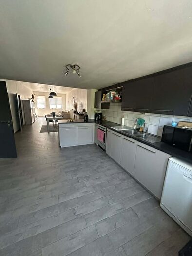 Rue Porte De Souvré, Visé - Appartement 2 pièces à louer