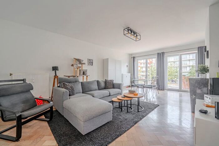 Appartement 2 pièces à vendre à rue de la croix rouge, Jambes