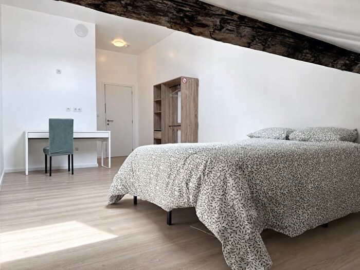 Appartement 5 pièces à louer à Rue Frère Michel, Liège