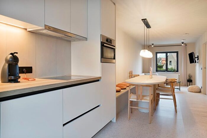 Maison 17 pièces à C Schoolmeesterslaan, Koksijde, à vendre