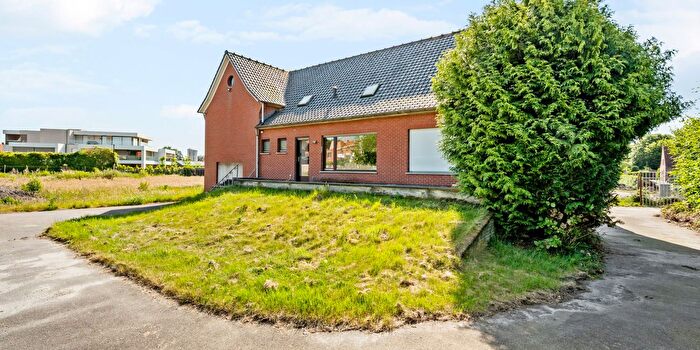 Beatrijs van Nazarethlaan, Poppel : Maison 4 pièces à vendre