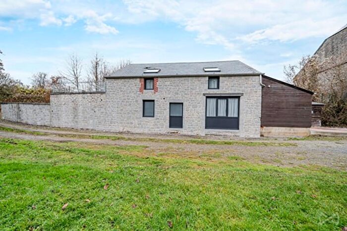 Maison 10 pièces à Rue SaintPierre, Vaulx lezchimay, à vendre