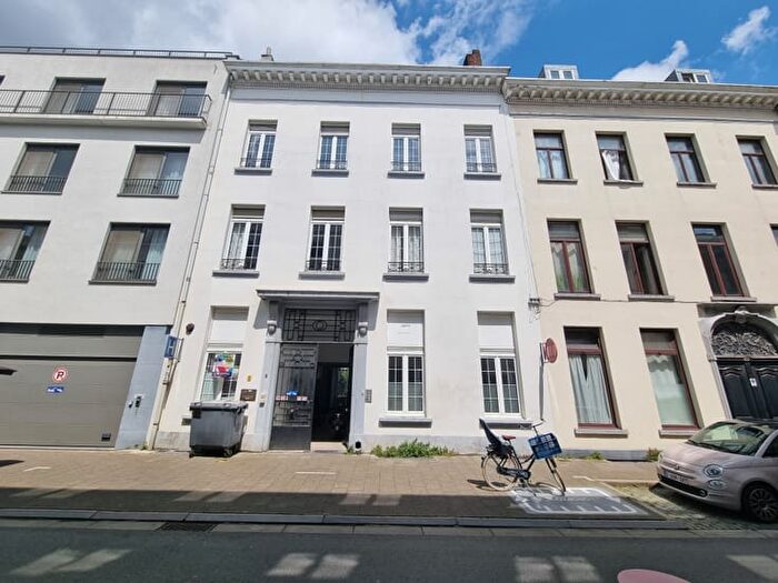 Appartement 1 pièce à louer - Pieter Van Hobokenstraat, Antwerpen