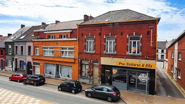 Chaussée Paul Houtart, La Louvière - Maison 3 pièces à vendre
