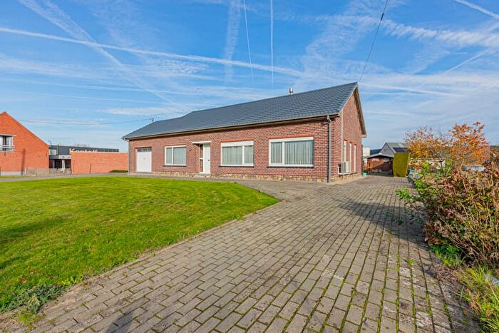 Steenweg op Dendermonde, Opwijk : Maison 3 pièces à vendre