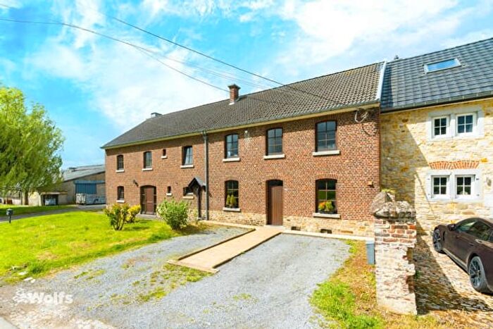 Maison 5 pièces à Larbuisson B, Charneux, à vendre