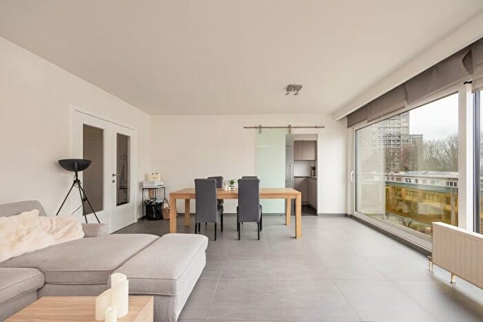 Bosuil, DEURNE - Appartement 3 pièces à vendre