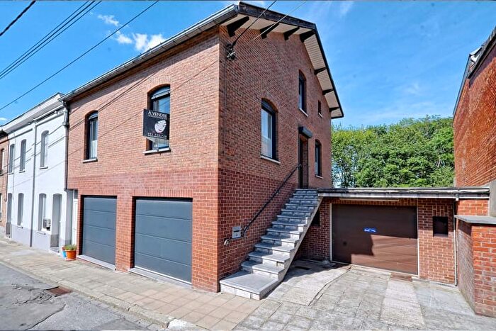 Maison 3 pièces à Rue du Bosquet, AUVELAIS, à vendre