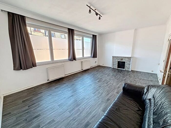 Place du Pairay, Seraing - Maison 11 pièces à vendre
