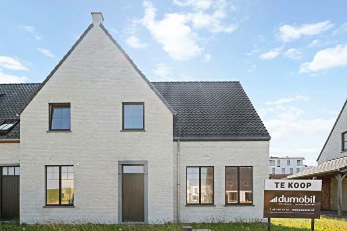 Maison 12 pièces à Corneel Heymansstraat, Hooglede, à vendre