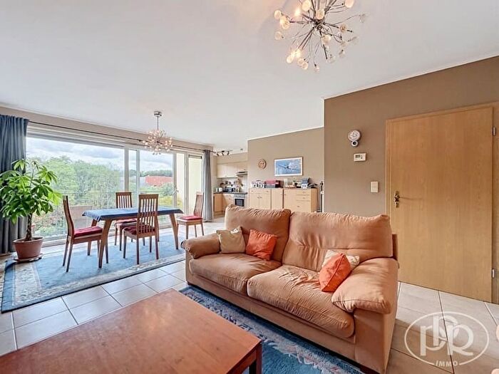 Rue SainteBarbe, NIVELLES : Appartement 2 pièces à louer