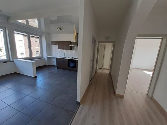Chaussée De Mons, La Louvière - Appartement 6 pièces à louer