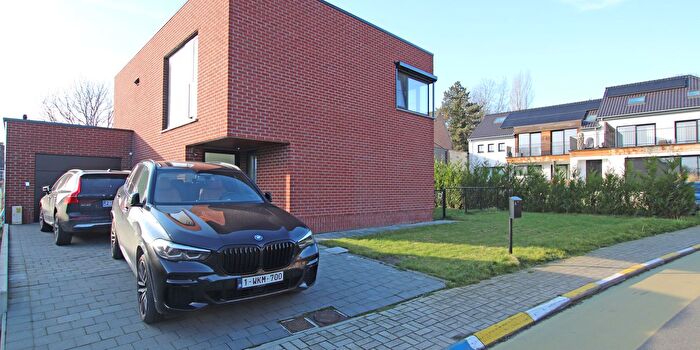 Stationsstraat, KorbeekDijle : Maison 5 pièces à louer