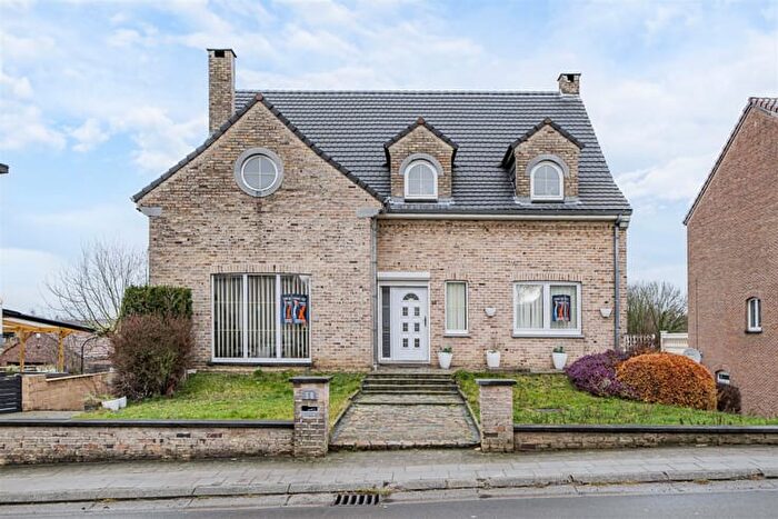 Maison 3 pièces à vendre - Rue de la Paix, LA Louvière