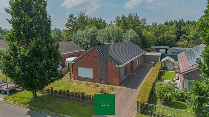 Mezenstraat, Sinaai : Maison 3 pièces à vendre