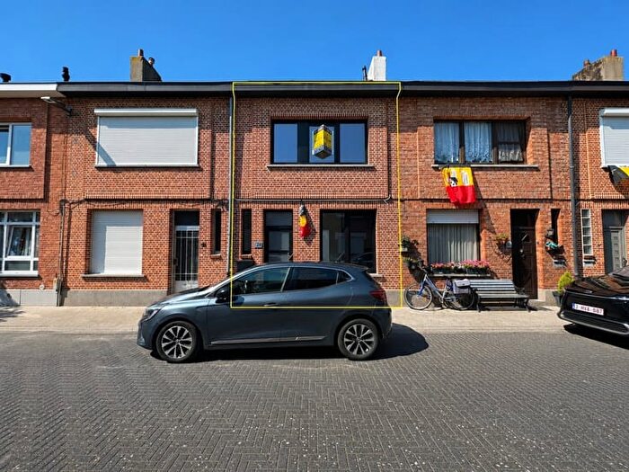 Harnasstraat, MECHELEN : Maison 3 pièces à louer