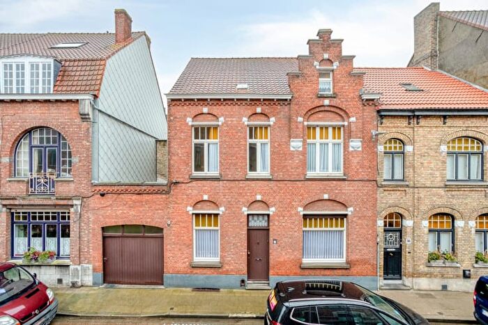 BrugseMettenstraat, SintKruis - Maison 20 pièces à vendre